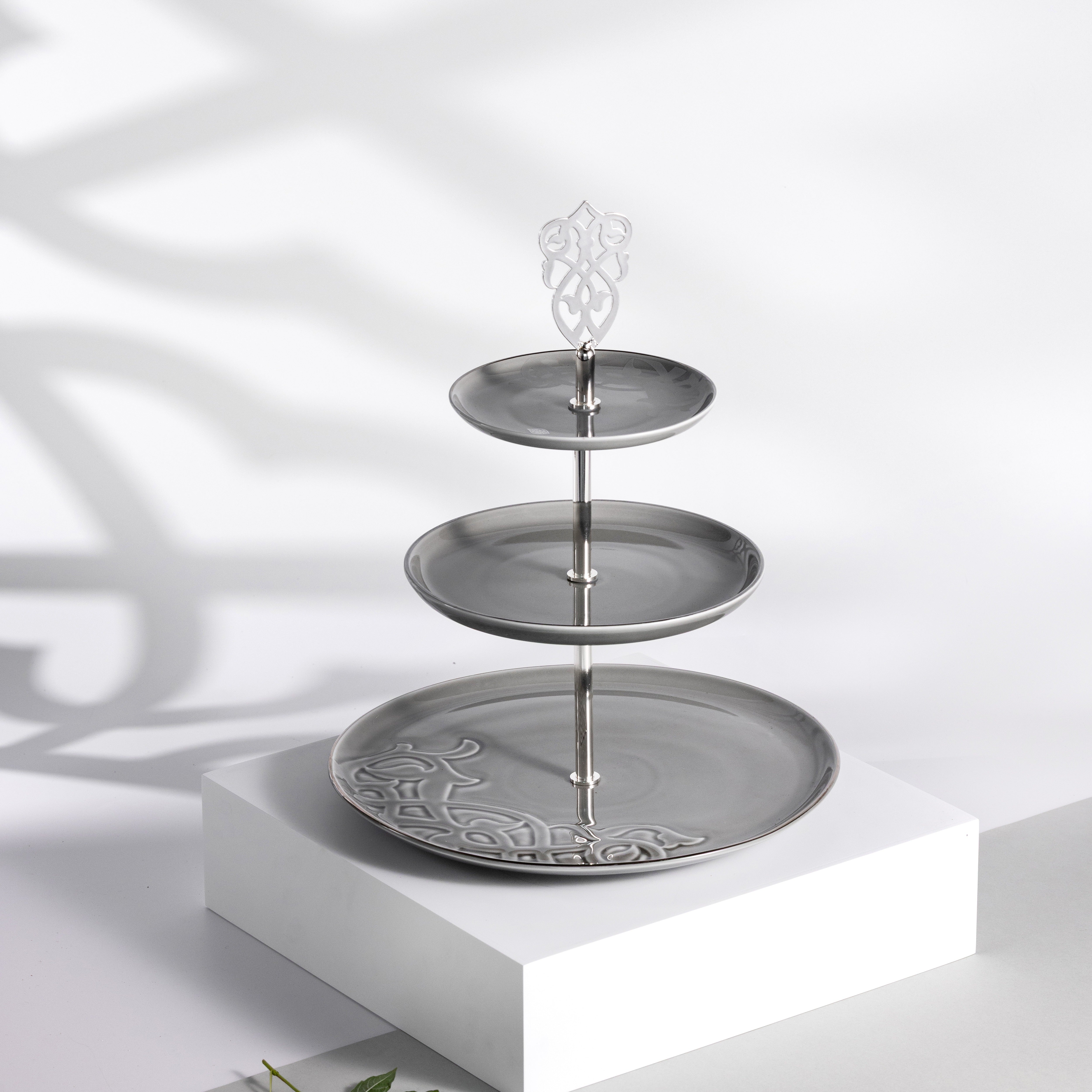 3 Layer Stand From Naqsh - Grey + Silver – Otantik Oman